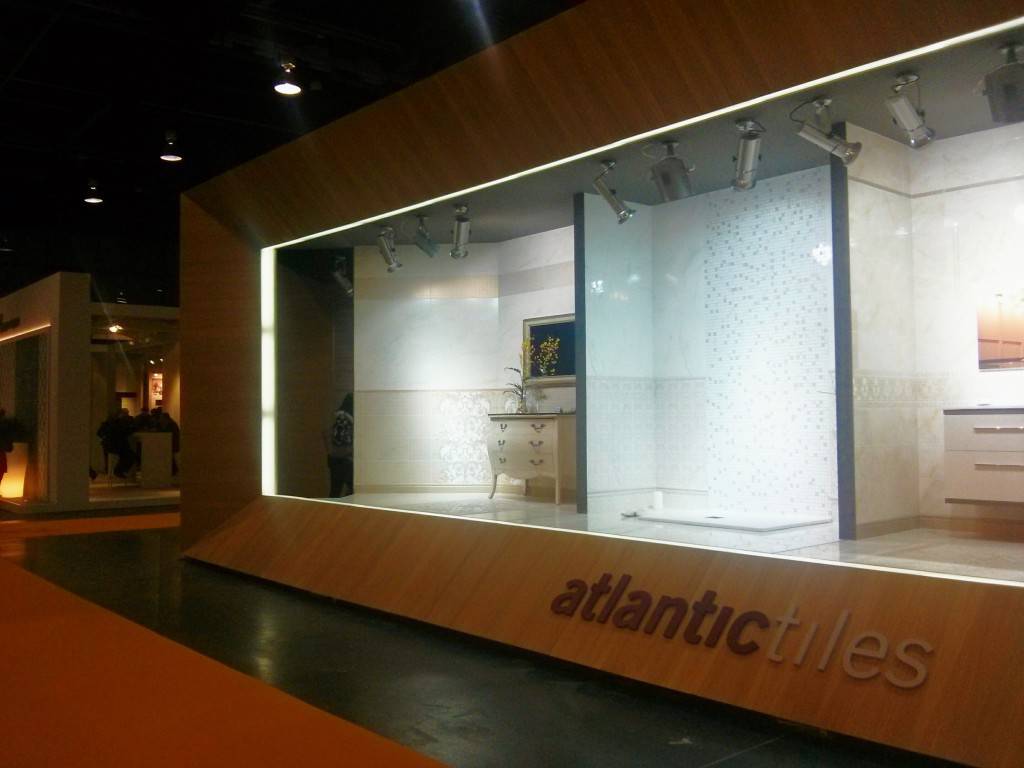 Stand de Atlantic Tiles, una de las firmas extrageras que han apostado este año por la Feria de Valencia