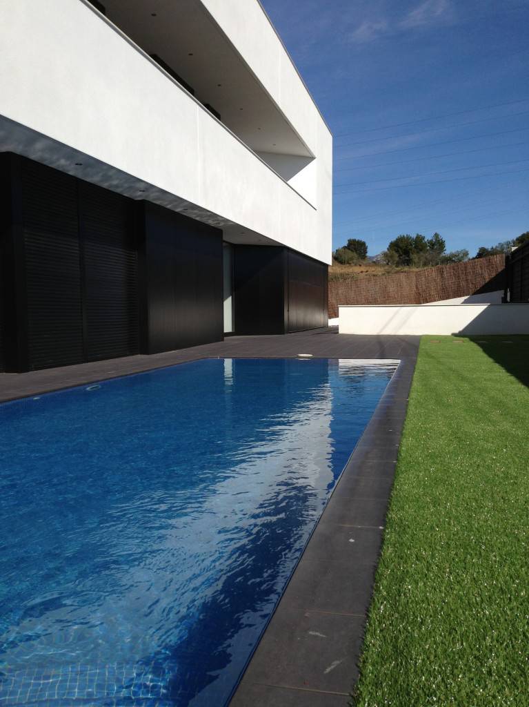 vivienda-unifamiliar-parcela-triangular-03