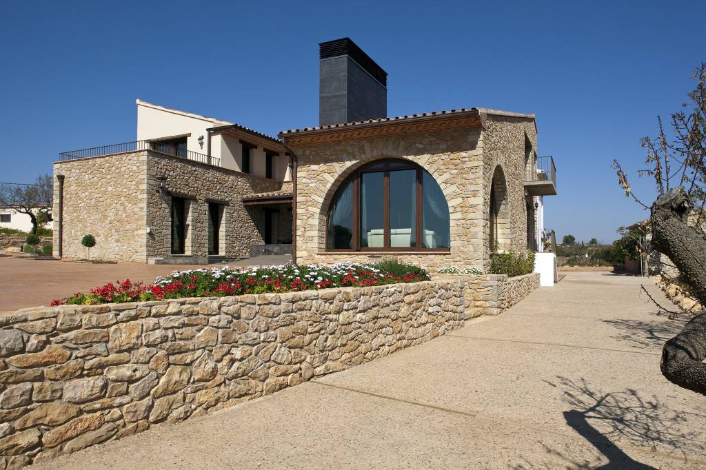 rehabilitacion-masia-02