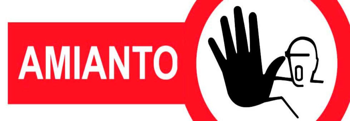 Una señal de advertencia con las palabras "amianto mata", que presenta una silueta de una mano negra con un gesto tachado junto a un ícono de máscara respiratoria blanca, sobre un fondo rojo y blanco.